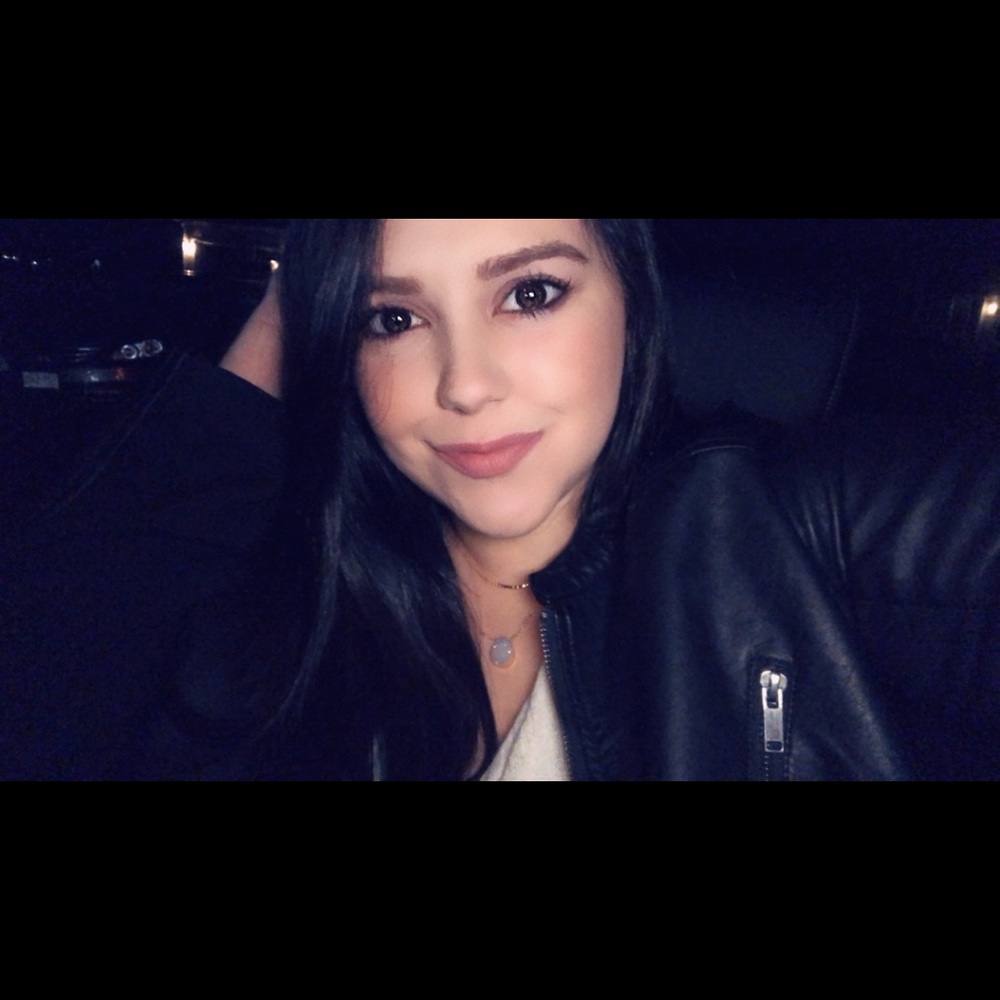 Meet your Posher, Kelsey